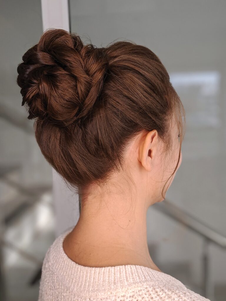 chignon haut mariée
